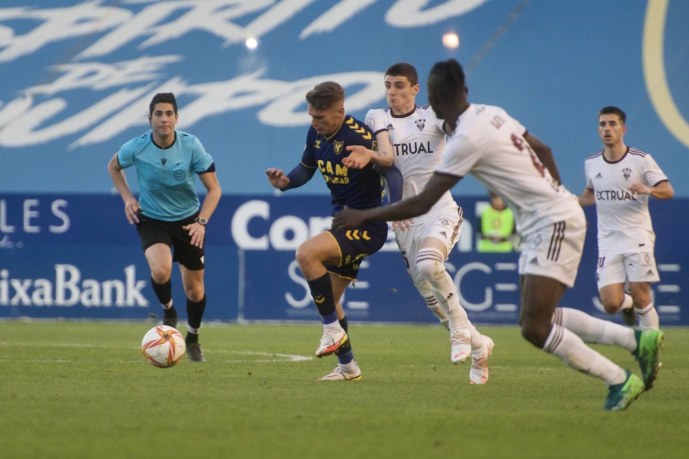 Fotos: La derrota del UCAM CF frente al Albacete Balompié, en imágenes