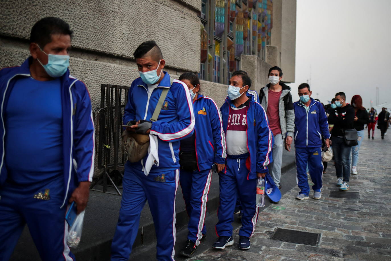 Fotos: Esperanza y medidas sanitarias para la Virgen de Guadalupe
