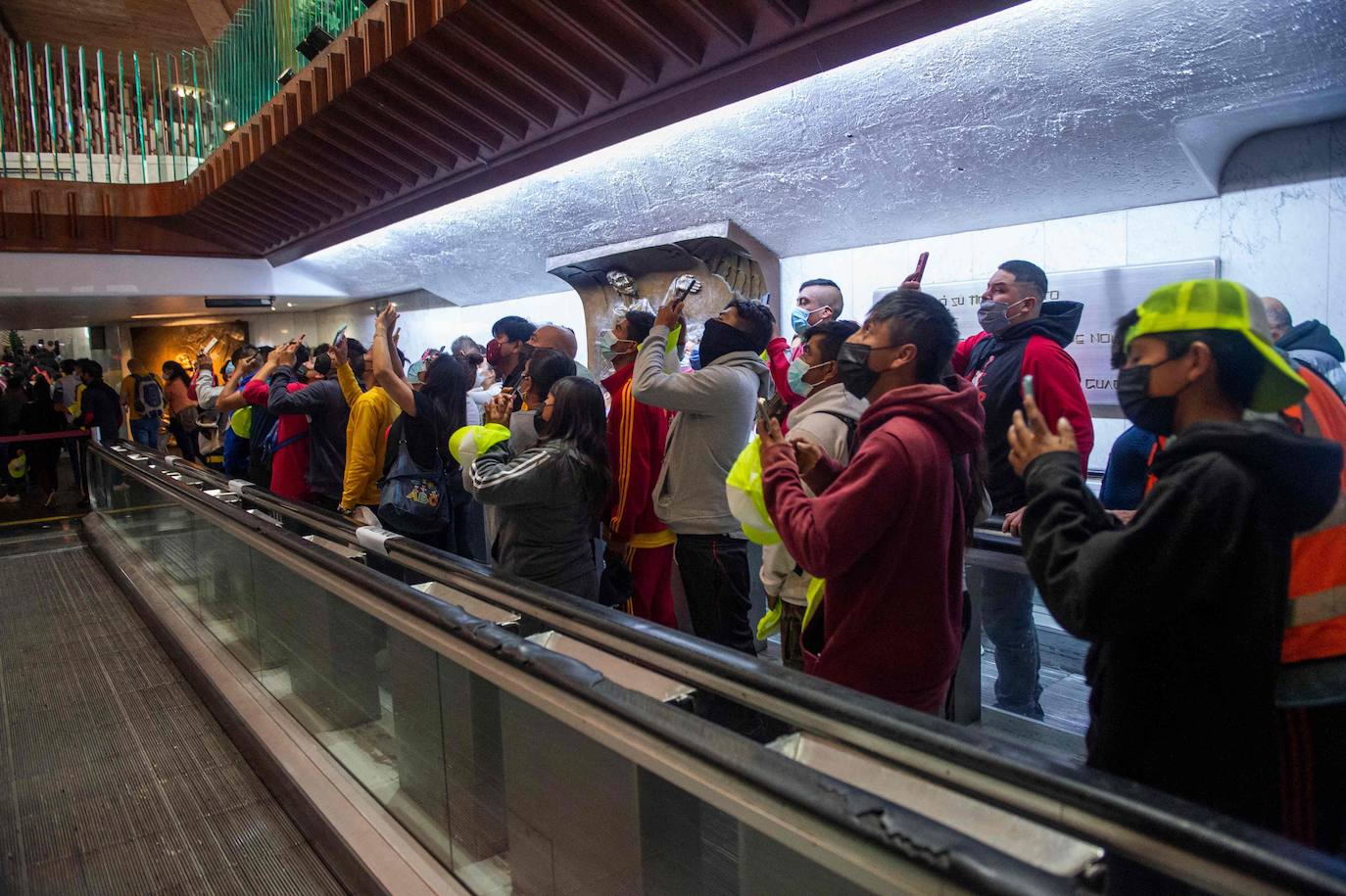 Fotos: Esperanza y medidas sanitarias para la Virgen de Guadalupe