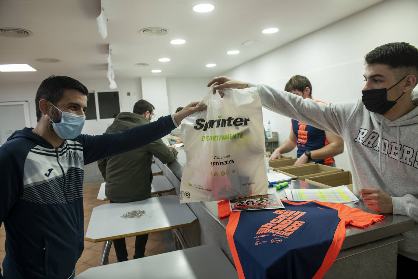 Fotos: Recogida de dorsales de la San Silvestre de Murcia