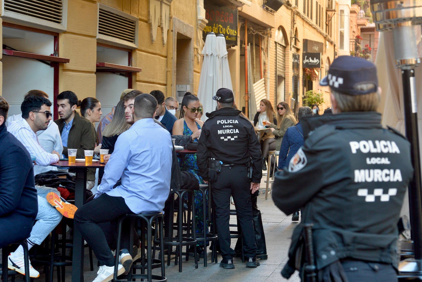 Fotos: Murcia llena las terrazas en una &#039;Tardevieja&#039; primaveral