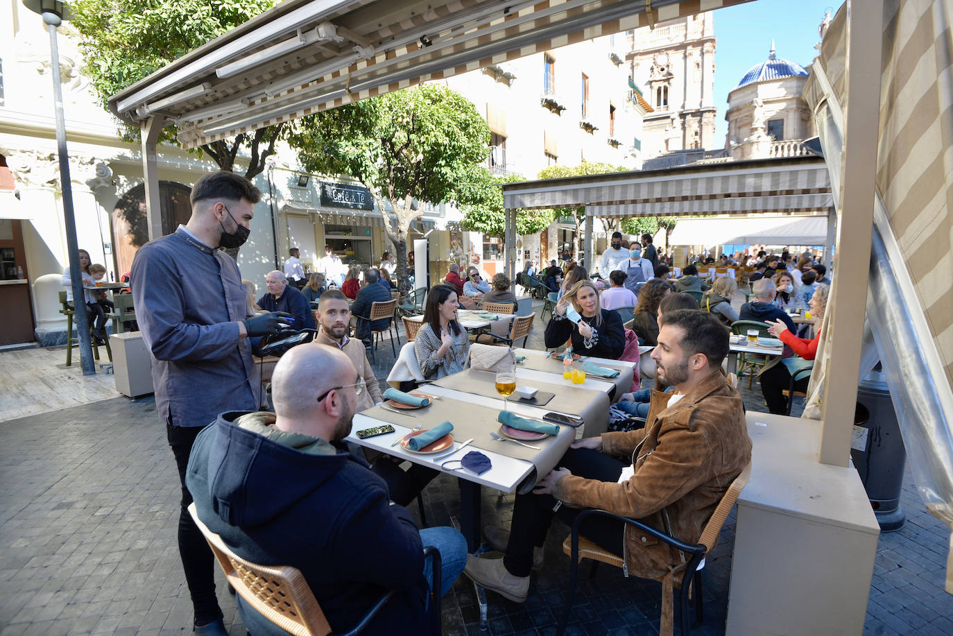 Fotos: Murcia llena las terrazas en una &#039;Tardevieja&#039; primaveral