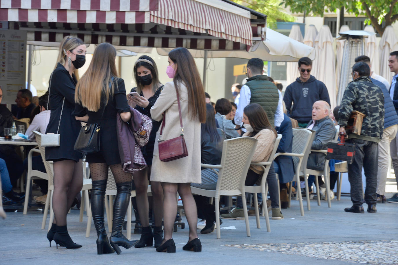 Fotos: Murcia llena las terrazas en una &#039;Tardevieja&#039; primaveral