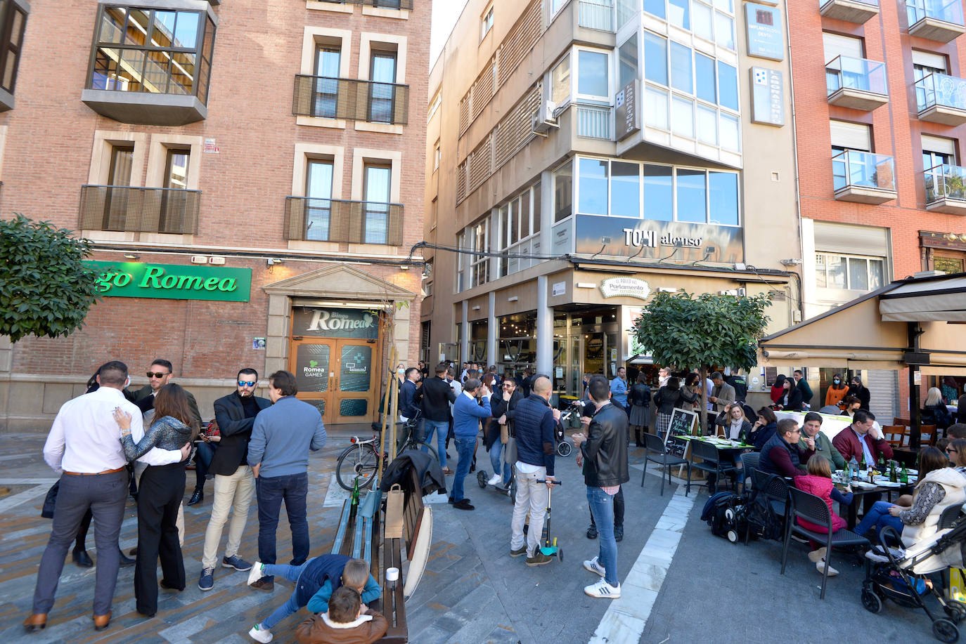 Fotos: Murcia llena las terrazas en una &#039;Tardevieja&#039; primaveral