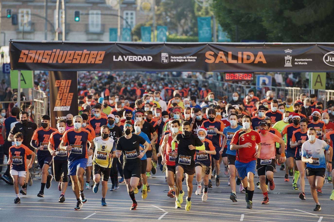 Fotos: Salida de la San Silvestre de Murcia 2021