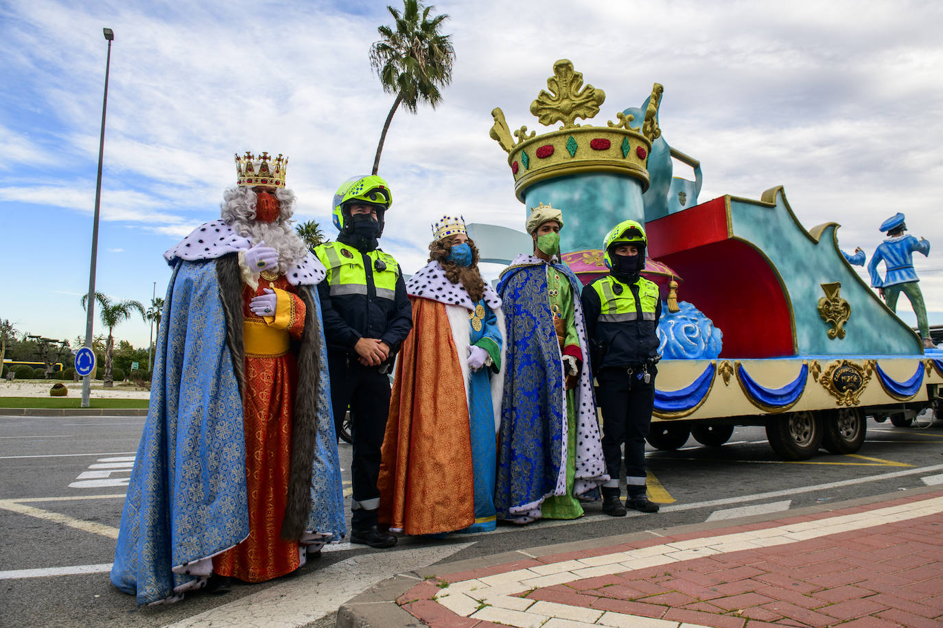 Fotos: Los Reyes Magos en carroza por las pedanías de Murcia, en imágenes