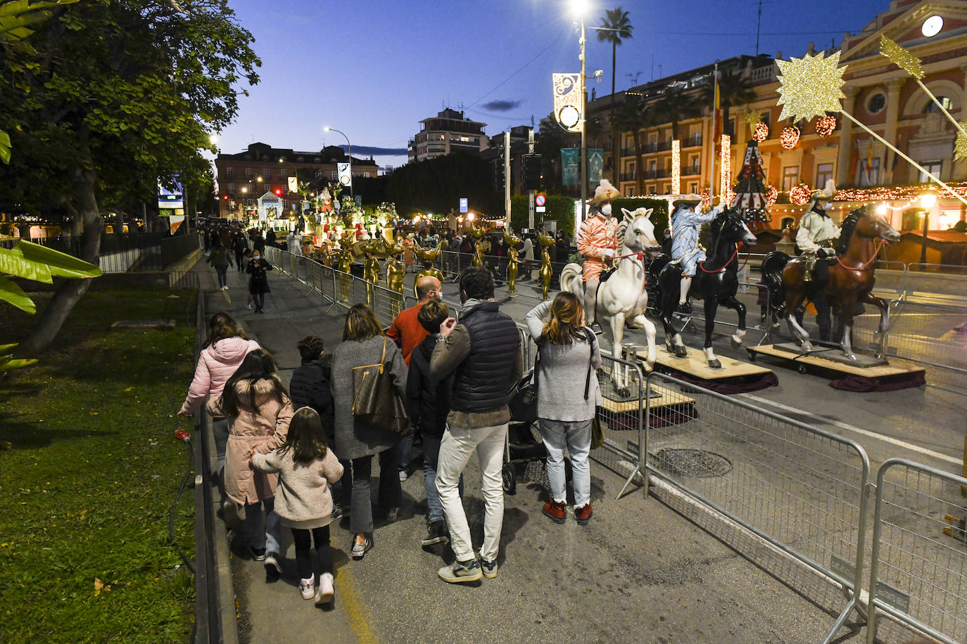 Fotos: Cabalgata estática de los Reyes Magos en Murcia
