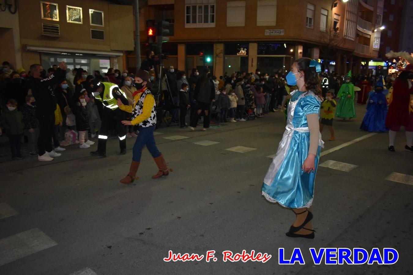 El Cortejo Real que precedía a las carrozas del Melchor, Gaspar y Baltasar, estaba compuesto por distintas carrozas, espectáculos musicales y personajes de fantasía. La Policía Local y el Cuerpo de Bomberos abrieron el recorrido, seguidos de Dafne Dance Academy, Goofy & Donald, Club Gymca VeraCruz, La Sirenita, Academia de Baile EDIG, Pinocho, Escuela de Baile de la Concejalía de Deportes, Las Mariposas, Escuela de Baile Ana, La Bella y la Bestia, la Guardia de Darth Vader y la Banda de Música La Compañía.