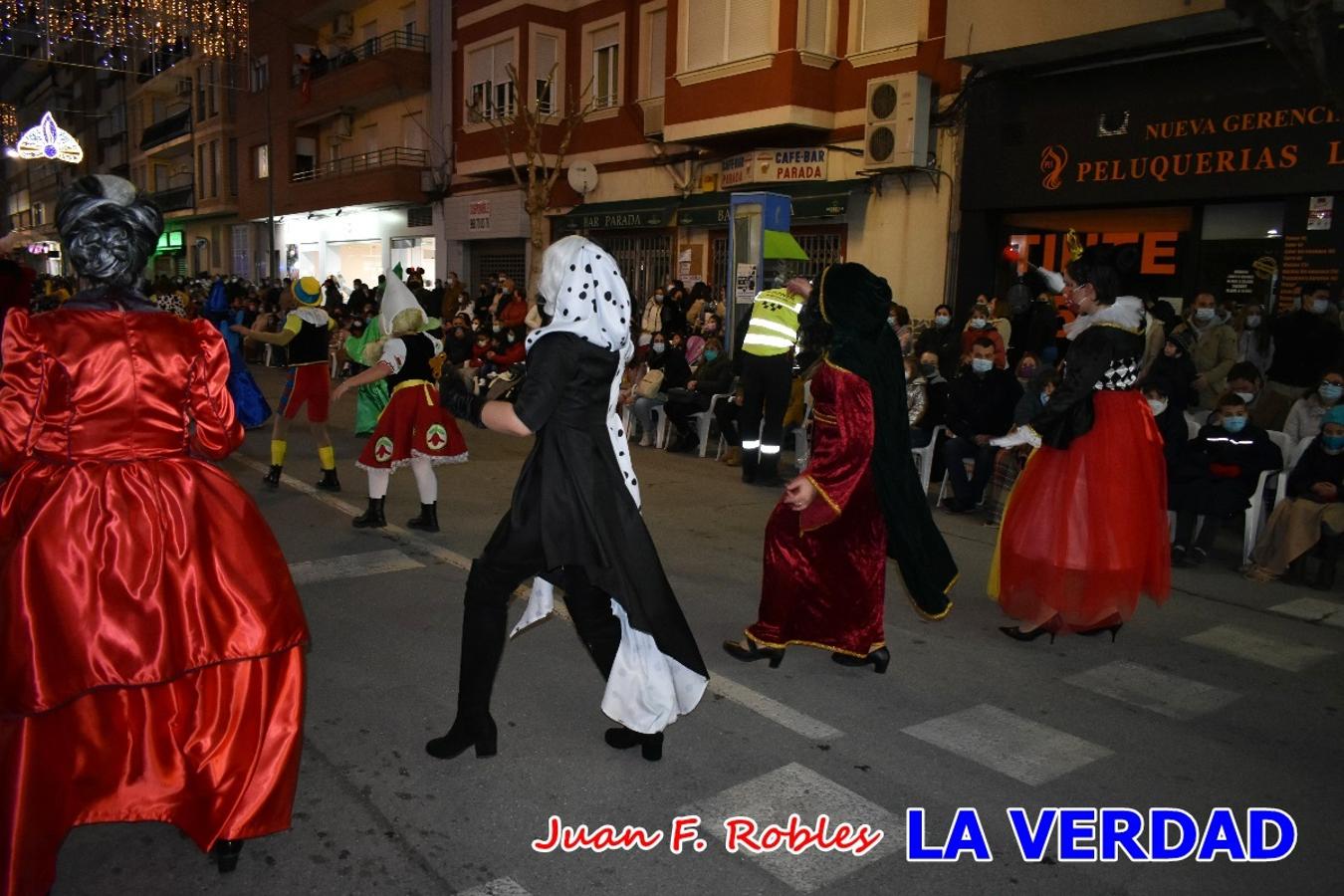 El Cortejo Real que precedía a las carrozas del Melchor, Gaspar y Baltasar, estaba compuesto por distintas carrozas, espectáculos musicales y personajes de fantasía. La Policía Local y el Cuerpo de Bomberos abrieron el recorrido, seguidos de Dafne Dance Academy, Goofy & Donald, Club Gymca VeraCruz, La Sirenita, Academia de Baile EDIG, Pinocho, Escuela de Baile de la Concejalía de Deportes, Las Mariposas, Escuela de Baile Ana, La Bella y la Bestia, la Guardia de Darth Vader y la Banda de Música La Compañía.