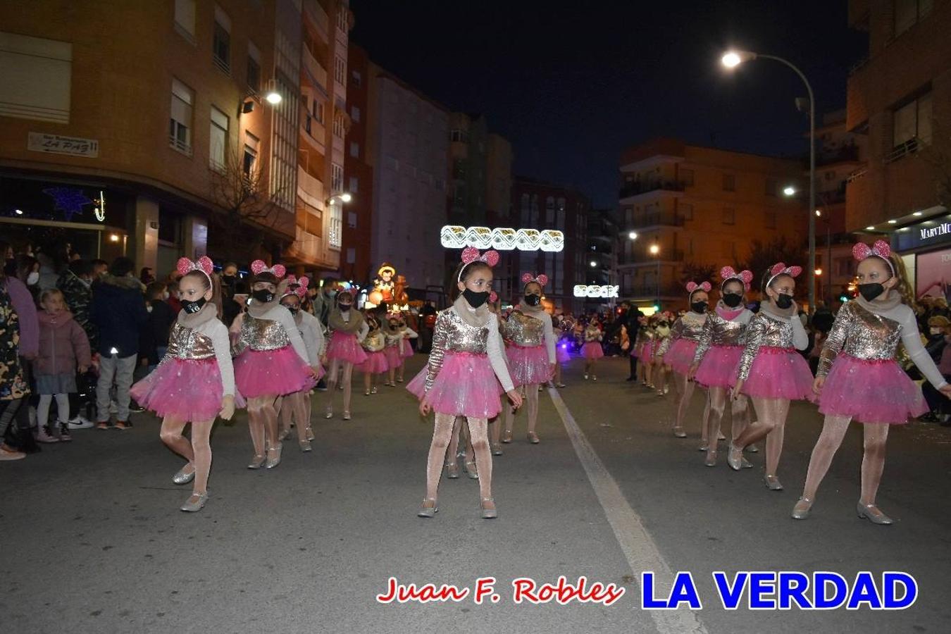 El Cortejo Real que precedía a las carrozas del Melchor, Gaspar y Baltasar, estaba compuesto por distintas carrozas, espectáculos musicales y personajes de fantasía. La Policía Local y el Cuerpo de Bomberos abrieron el recorrido, seguidos de Dafne Dance Academy, Goofy & Donald, Club Gymca VeraCruz, La Sirenita, Academia de Baile EDIG, Pinocho, Escuela de Baile de la Concejalía de Deportes, Las Mariposas, Escuela de Baile Ana, La Bella y la Bestia, la Guardia de Darth Vader y la Banda de Música La Compañía.