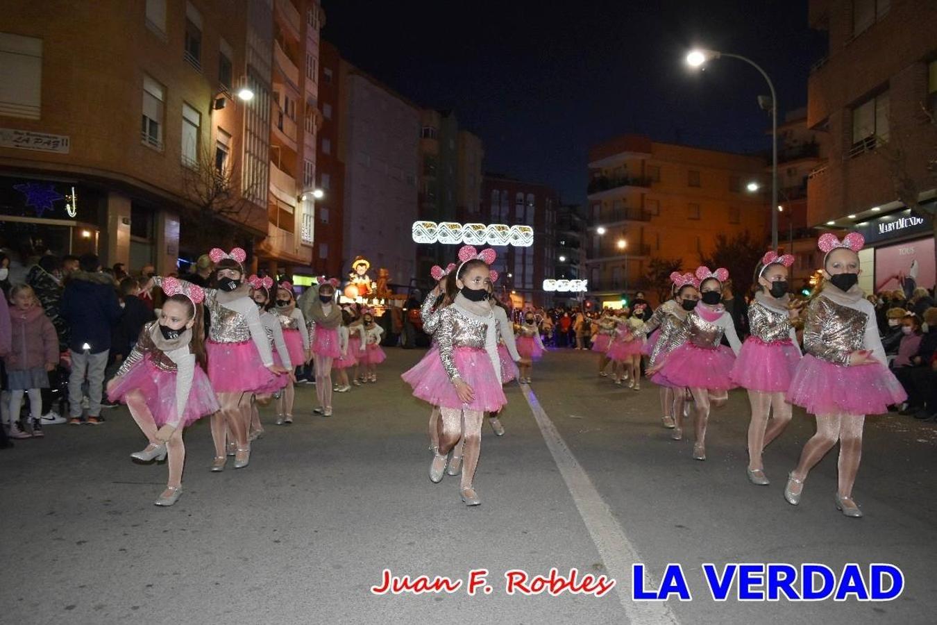 El Cortejo Real que precedía a las carrozas del Melchor, Gaspar y Baltasar, estaba compuesto por distintas carrozas, espectáculos musicales y personajes de fantasía. La Policía Local y el Cuerpo de Bomberos abrieron el recorrido, seguidos de Dafne Dance Academy, Goofy & Donald, Club Gymca VeraCruz, La Sirenita, Academia de Baile EDIG, Pinocho, Escuela de Baile de la Concejalía de Deportes, Las Mariposas, Escuela de Baile Ana, La Bella y la Bestia, la Guardia de Darth Vader y la Banda de Música La Compañía.