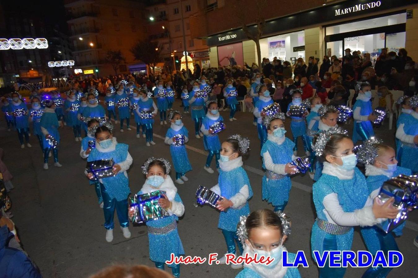 El Cortejo Real que precedía a las carrozas del Melchor, Gaspar y Baltasar, estaba compuesto por distintas carrozas, espectáculos musicales y personajes de fantasía. La Policía Local y el Cuerpo de Bomberos abrieron el recorrido, seguidos de Dafne Dance Academy, Goofy & Donald, Club Gymca VeraCruz, La Sirenita, Academia de Baile EDIG, Pinocho, Escuela de Baile de la Concejalía de Deportes, Las Mariposas, Escuela de Baile Ana, La Bella y la Bestia, la Guardia de Darth Vader y la Banda de Música La Compañía.