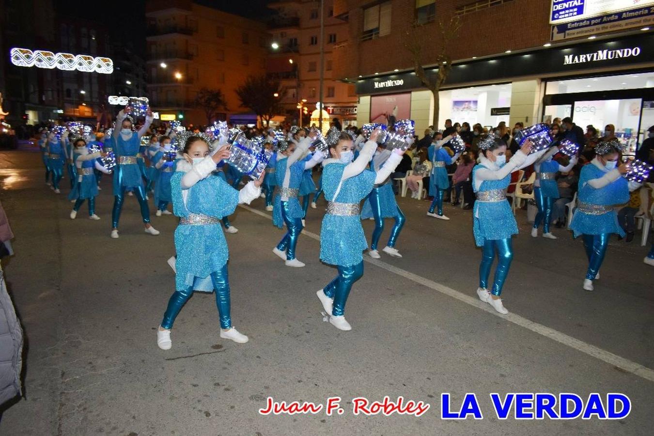 El Cortejo Real que precedía a las carrozas del Melchor, Gaspar y Baltasar, estaba compuesto por distintas carrozas, espectáculos musicales y personajes de fantasía. La Policía Local y el Cuerpo de Bomberos abrieron el recorrido, seguidos de Dafne Dance Academy, Goofy & Donald, Club Gymca VeraCruz, La Sirenita, Academia de Baile EDIG, Pinocho, Escuela de Baile de la Concejalía de Deportes, Las Mariposas, Escuela de Baile Ana, La Bella y la Bestia, la Guardia de Darth Vader y la Banda de Música La Compañía.