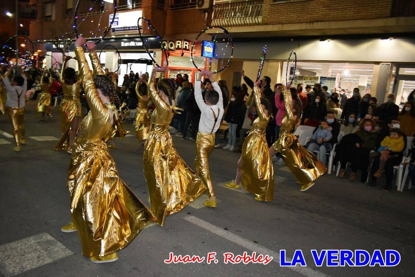 El Cortejo Real que precedía a las carrozas del Melchor, Gaspar y Baltasar, estaba compuesto por distintas carrozas, espectáculos musicales y personajes de fantasía. La Policía Local y el Cuerpo de Bomberos abrieron el recorrido, seguidos de Dafne Dance Academy, Goofy & Donald, Club Gymca VeraCruz, La Sirenita, Academia de Baile EDIG, Pinocho, Escuela de Baile de la Concejalía de Deportes, Las Mariposas, Escuela de Baile Ana, La Bella y la Bestia, la Guardia de Darth Vader y la Banda de Música La Compañía.