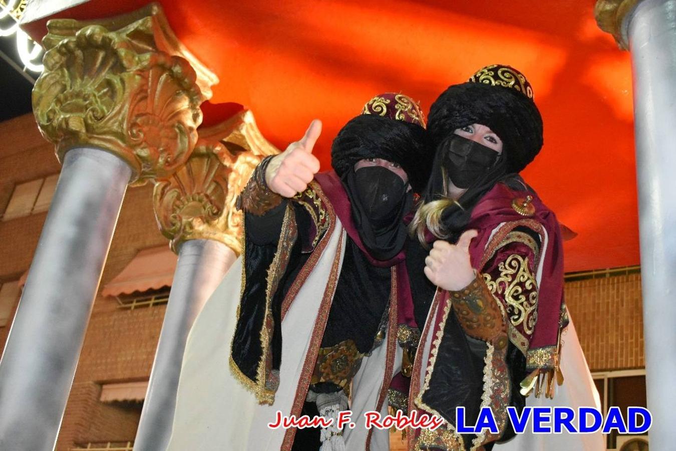 El Cortejo Real que precedía a las carrozas del Melchor, Gaspar y Baltasar, estaba compuesto por distintas carrozas, espectáculos musicales y personajes de fantasía. La Policía Local y el Cuerpo de Bomberos abrieron el recorrido, seguidos de Dafne Dance Academy, Goofy & Donald, Club Gymca VeraCruz, La Sirenita, Academia de Baile EDIG, Pinocho, Escuela de Baile de la Concejalía de Deportes, Las Mariposas, Escuela de Baile Ana, La Bella y la Bestia, la Guardia de Darth Vader y la Banda de Música La Compañía.