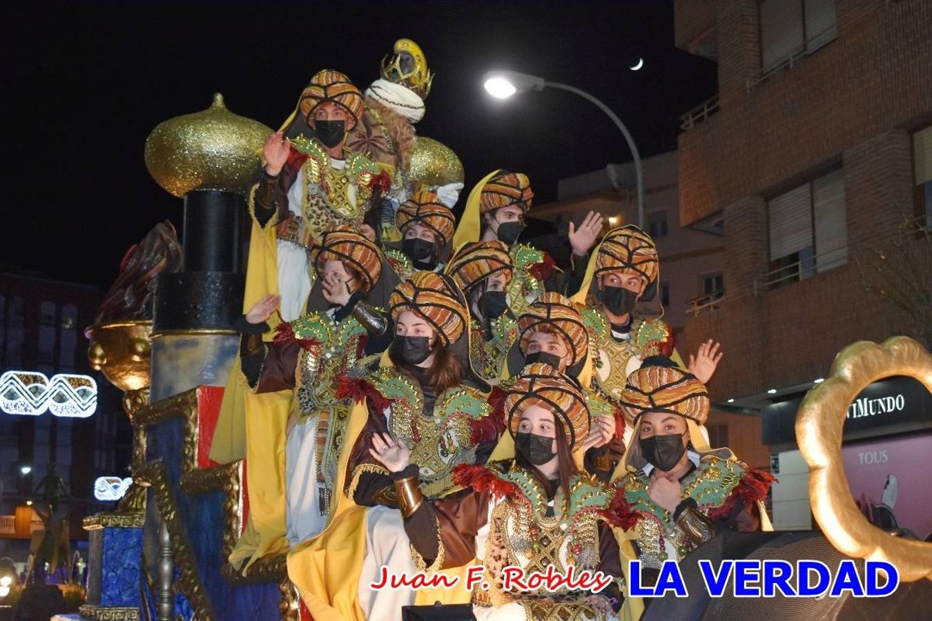 El Cortejo Real que precedía a las carrozas del Melchor, Gaspar y Baltasar, estaba compuesto por distintas carrozas, espectáculos musicales y personajes de fantasía. La Policía Local y el Cuerpo de Bomberos abrieron el recorrido, seguidos de Dafne Dance Academy, Goofy & Donald, Club Gymca VeraCruz, La Sirenita, Academia de Baile EDIG, Pinocho, Escuela de Baile de la Concejalía de Deportes, Las Mariposas, Escuela de Baile Ana, La Bella y la Bestia, la Guardia de Darth Vader y la Banda de Música La Compañía.