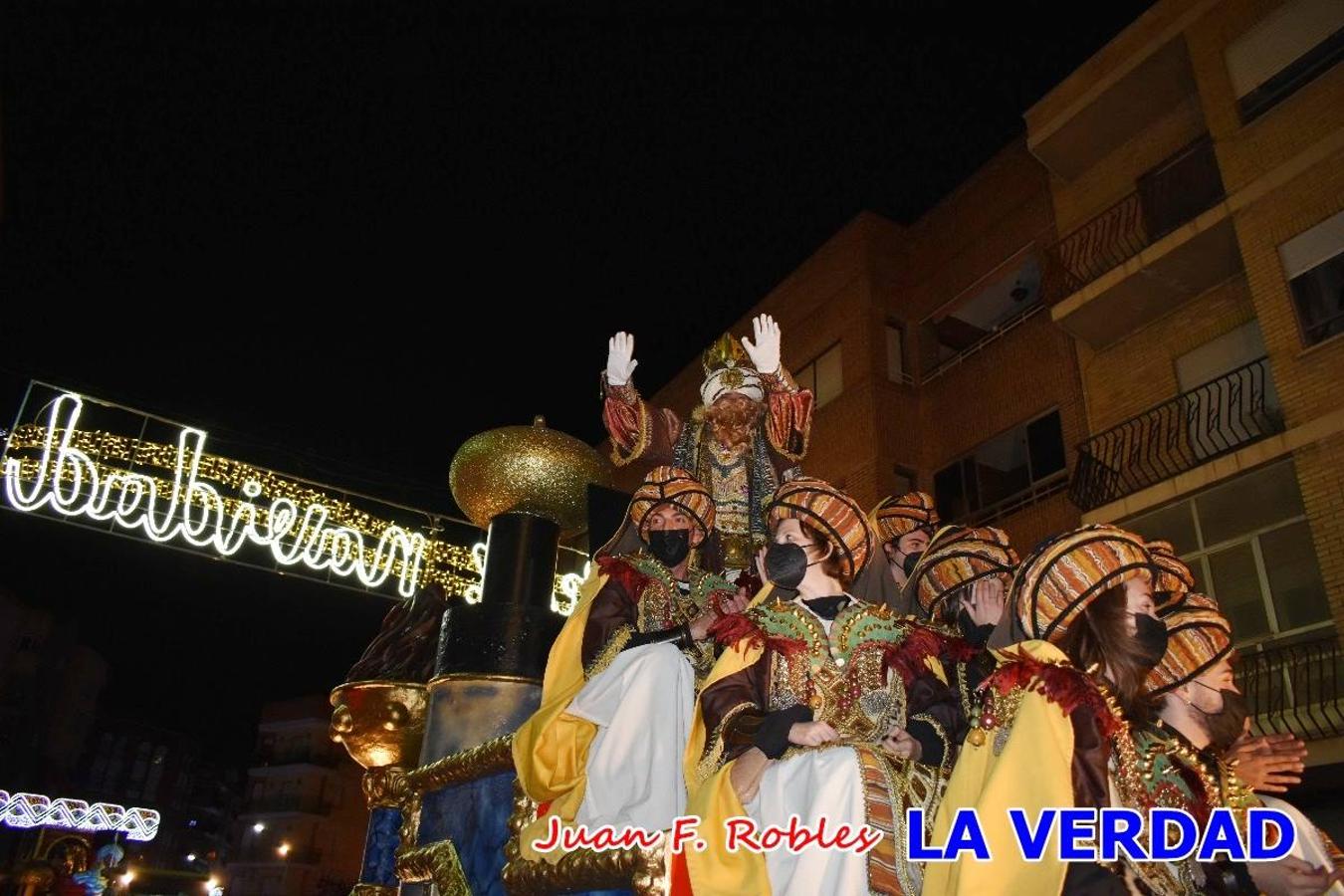 El Cortejo Real que precedía a las carrozas del Melchor, Gaspar y Baltasar, estaba compuesto por distintas carrozas, espectáculos musicales y personajes de fantasía. La Policía Local y el Cuerpo de Bomberos abrieron el recorrido, seguidos de Dafne Dance Academy, Goofy & Donald, Club Gymca VeraCruz, La Sirenita, Academia de Baile EDIG, Pinocho, Escuela de Baile de la Concejalía de Deportes, Las Mariposas, Escuela de Baile Ana, La Bella y la Bestia, la Guardia de Darth Vader y la Banda de Música La Compañía.