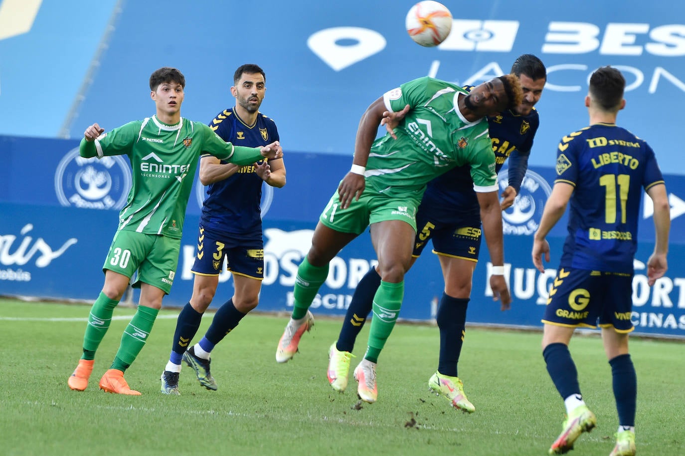 Fotos: La victoria del UCAM ante el Cornellá, en imágenes