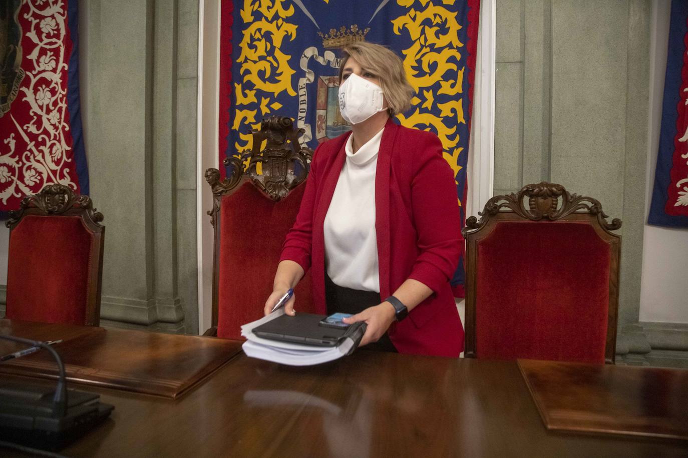 Fotos: El Pleno de Cartagena pide a la Comunidad que haga ya la vía de evacuación de Alumbres en caso de emergencia industrial