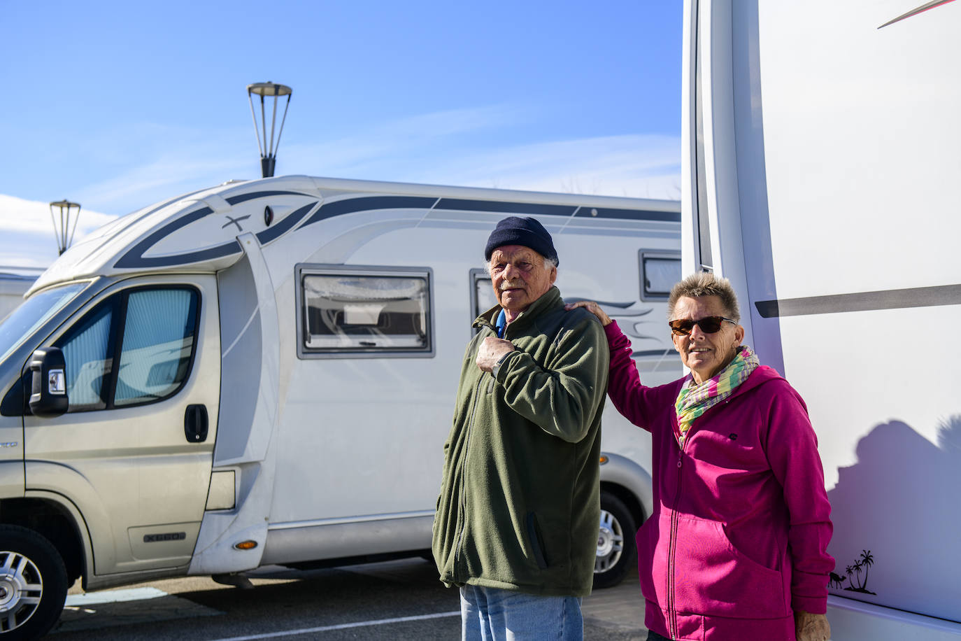 Fotos: Las autocaravanas llenan el área municipal de Thader en Murcia