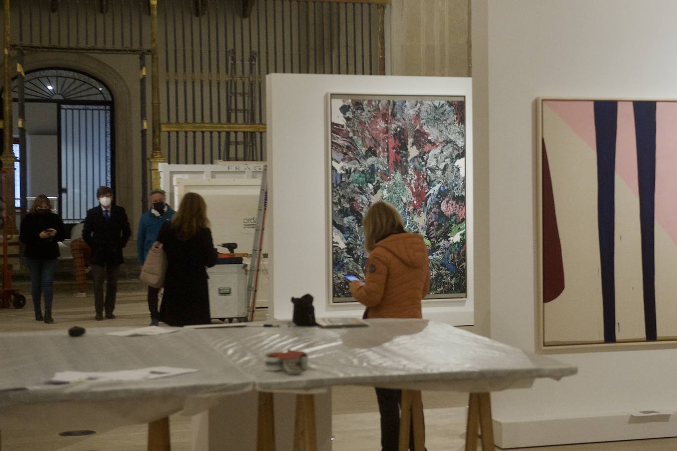 Fotos: Montaje de la exposición &#039;Atlas, coordenadas e identidades en la colección Mariano Yera&#039;