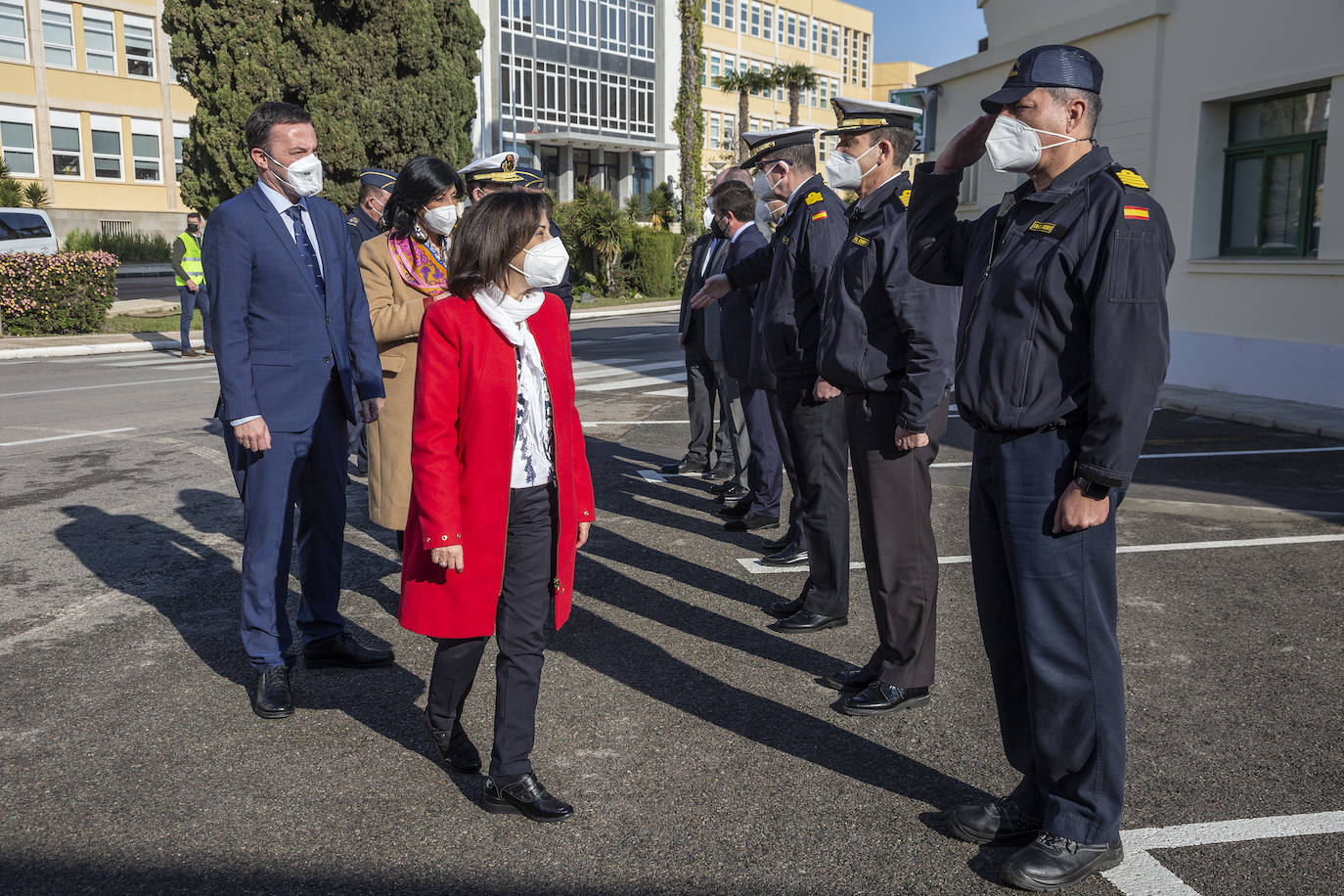 Fotos: Visita de la ministra de Defensa al astillero de Navantia en Cartagena