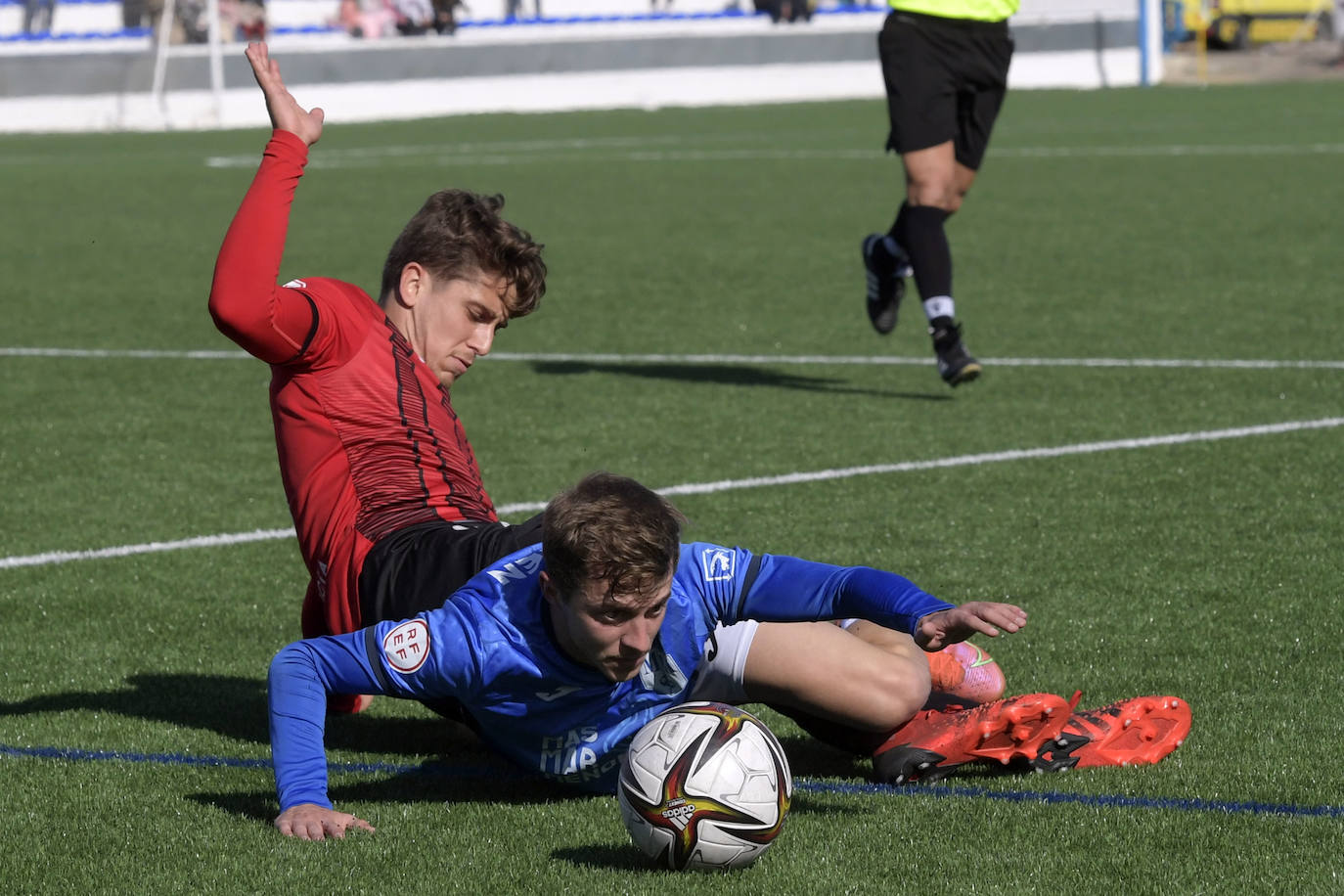 Fotos: El Mar Menor no encuentra el camino del gol ante un duro rival