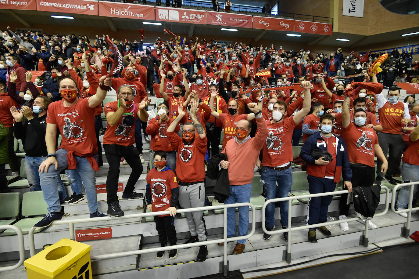 Fotos: El UCAM supera al Tenerife y se clasifica para la Copa del Rey