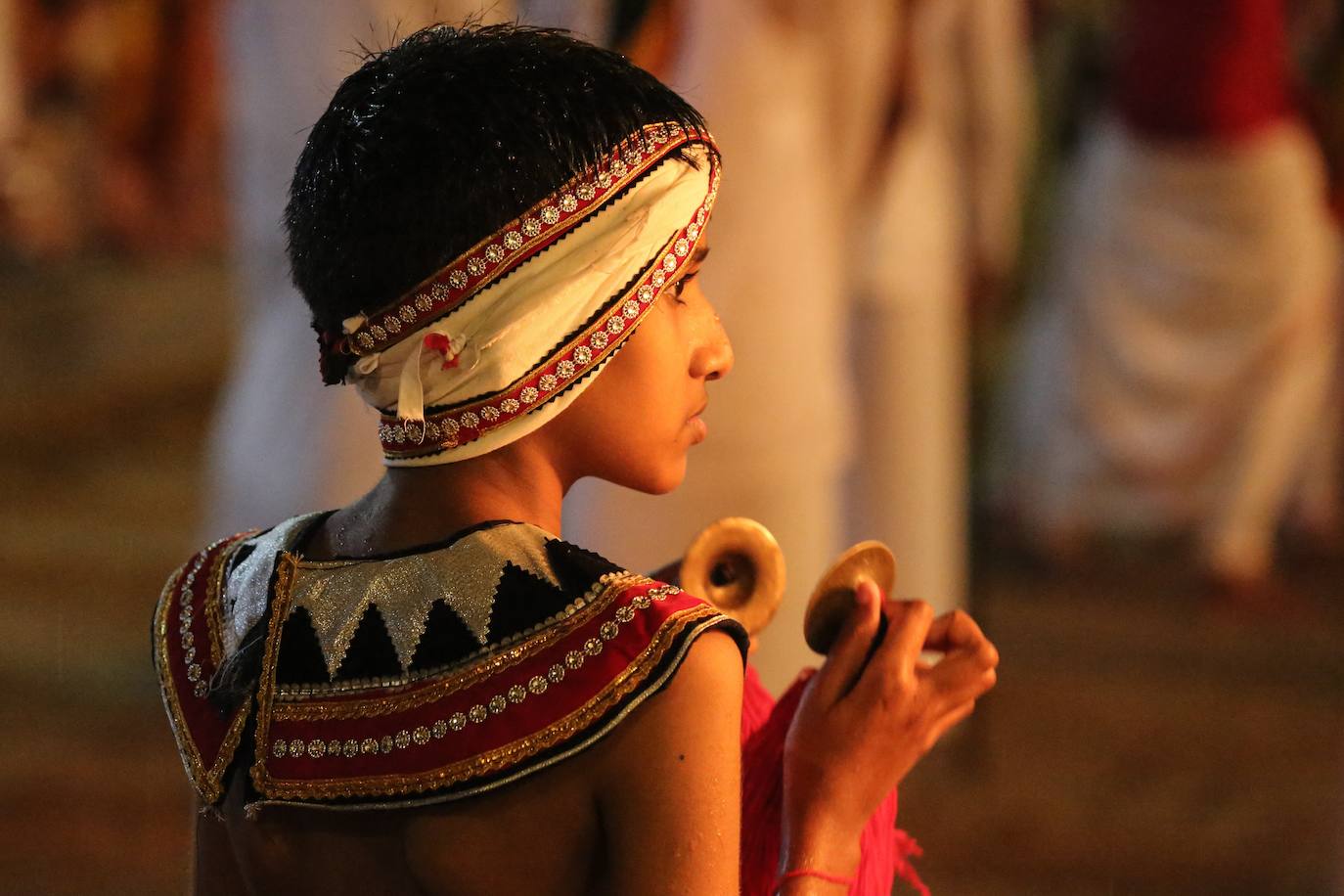 Fotos: Procesión religiosa en Sri Lanka