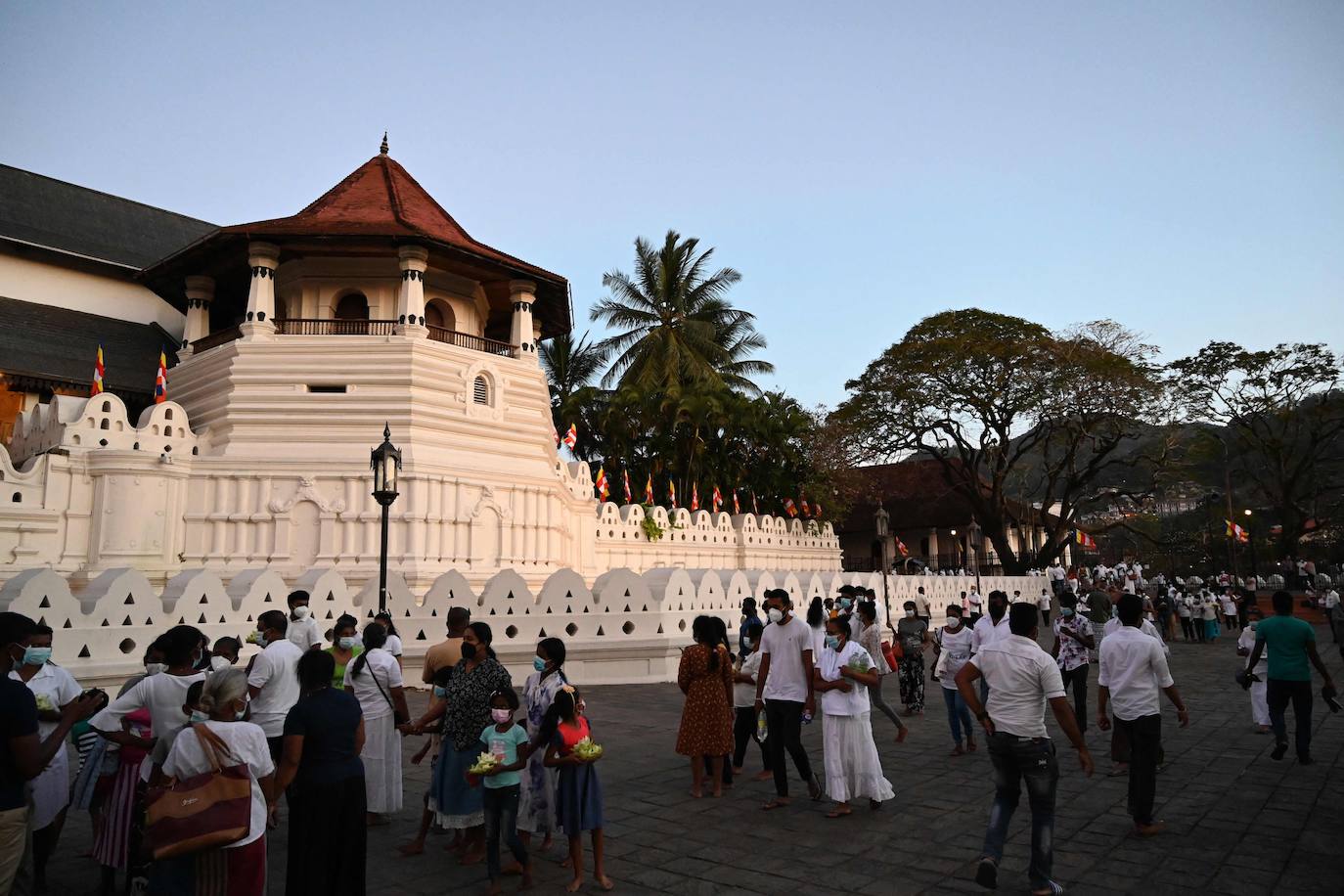 Fotos: Procesión religiosa en Sri Lanka