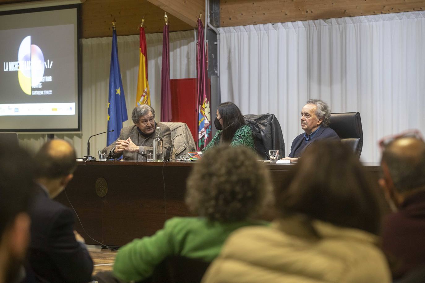 Fotos: Noche de las ideas con Sami Naïr y Francisco Jarauta en Cartagena