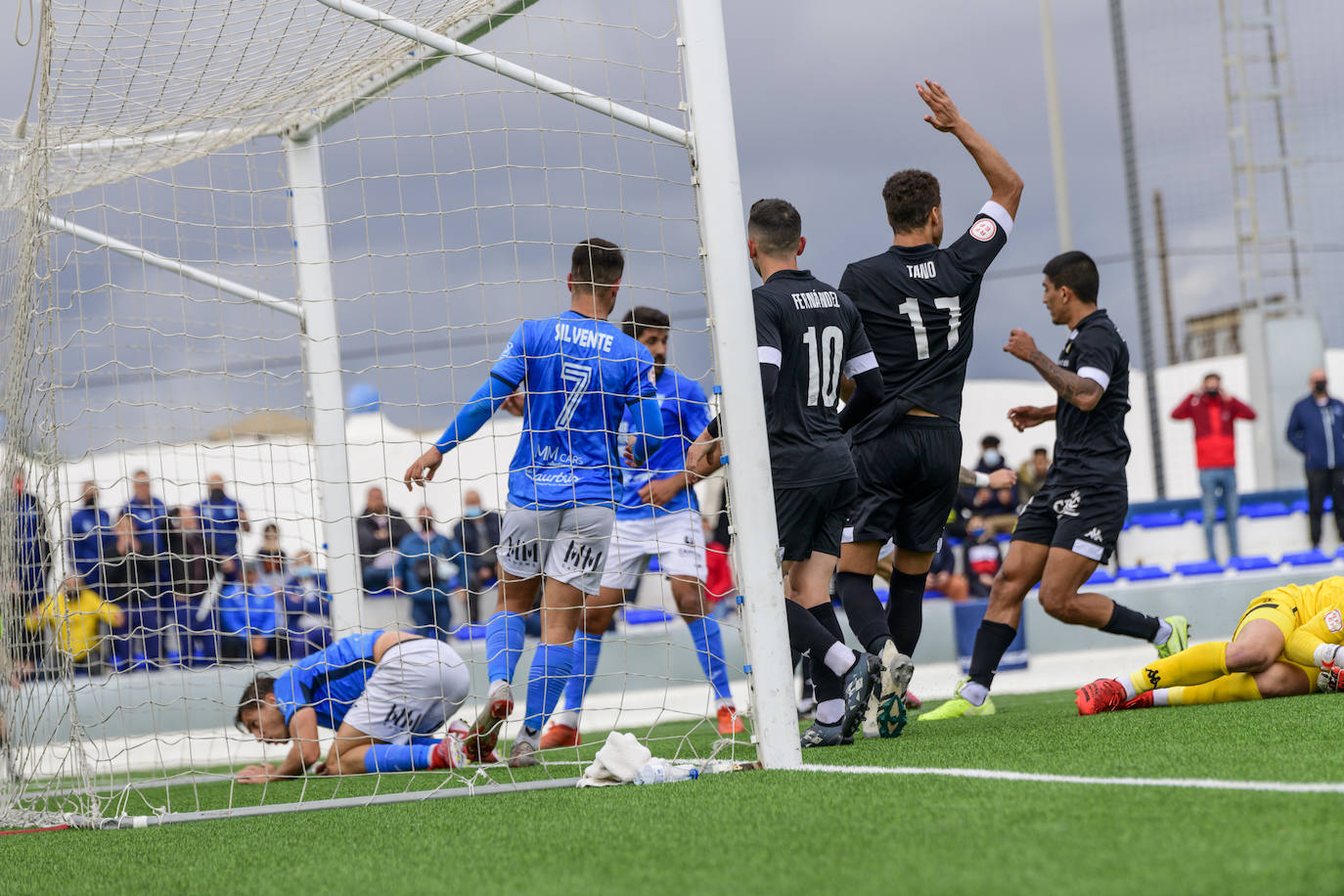 Fotos: Ackerman salva un punto para el Mar Menor ante un ineficaz Hércules