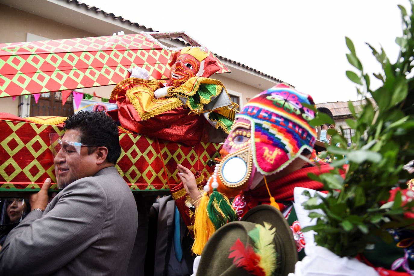 Fotos: Un beso y una vacuna para el Pepino