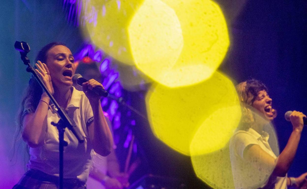 Rigoberta Bandini, en su concierto en La Mar de Músicas de Cartagena en 2021.