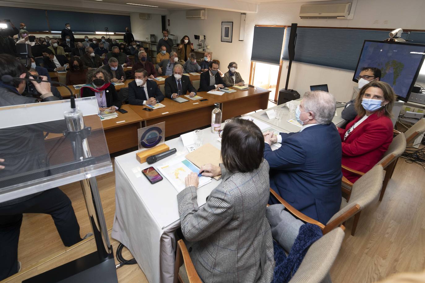 Fotos: La ministra Ribera visita la Región para comprobar el estado del Mar Menor