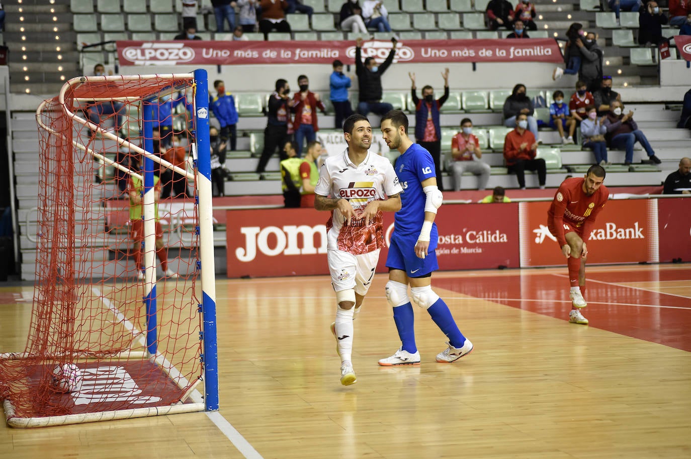 Fotos: La victoria de ElPozo, en imágenes