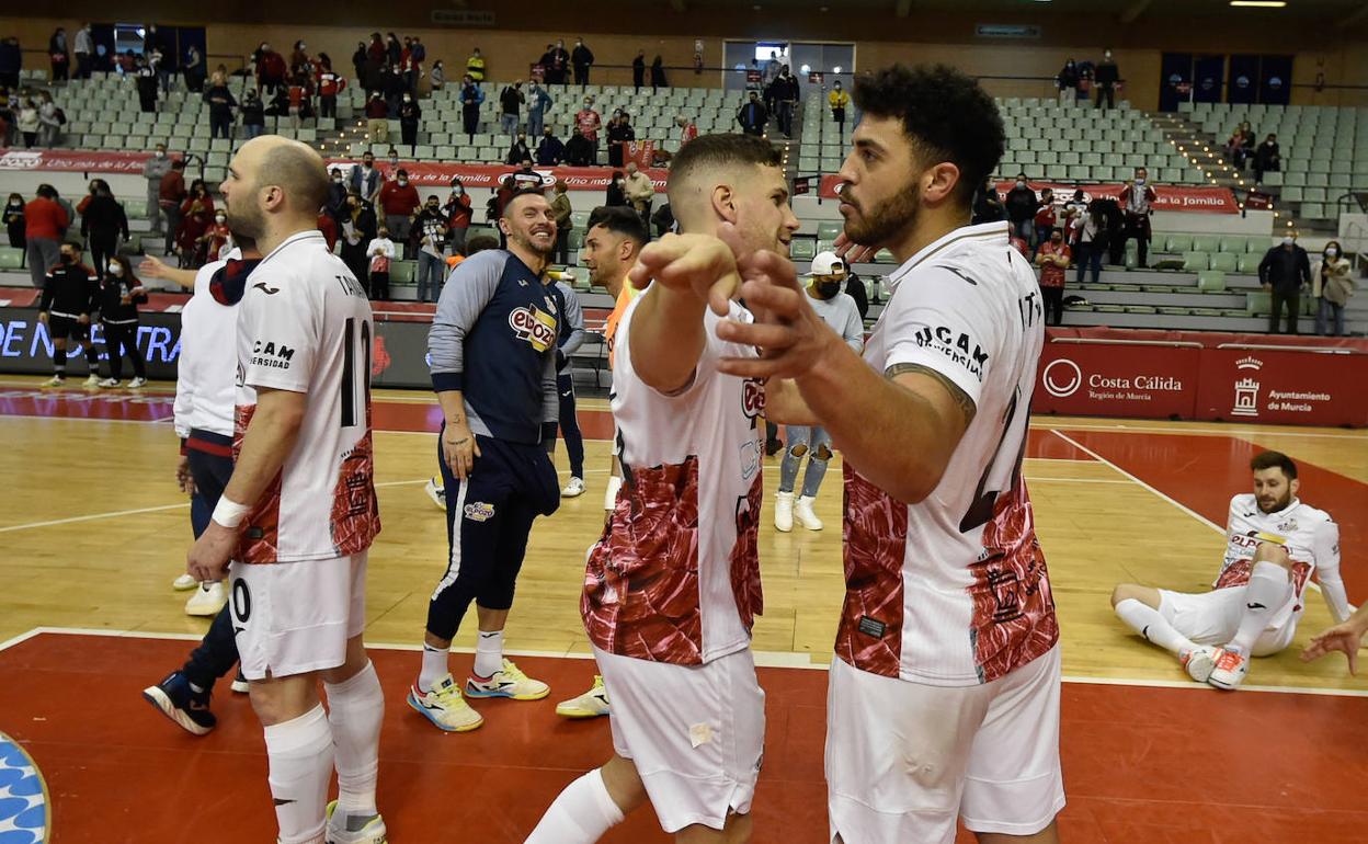 Los jugadores de ElPozo Murcia celebran la victoria.