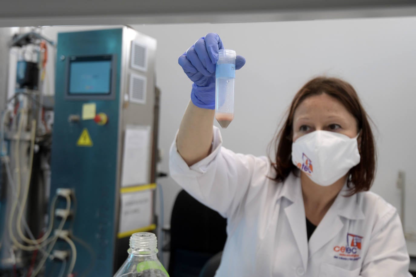 Fotos: La Región desarrolla un sistema para producir a gran escala bioplástico a partir de bacterias