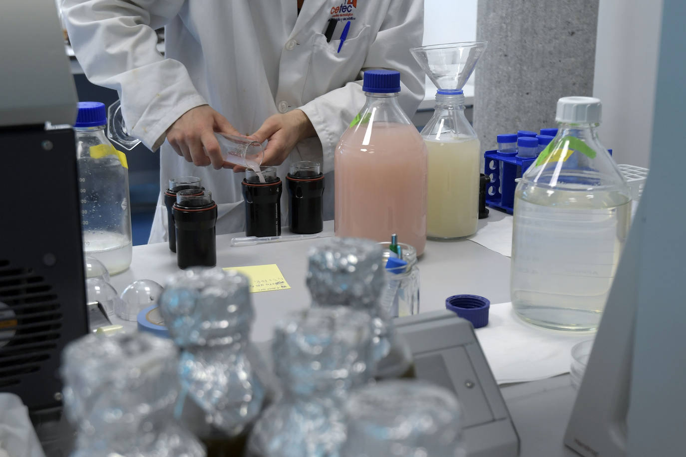 Fotos: La Región desarrolla un sistema para producir a gran escala bioplástico a partir de bacterias