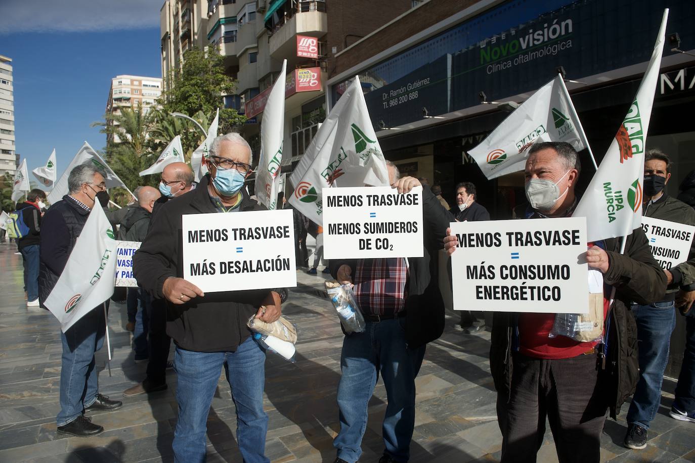 Fotos: Los agricultores salen a la calle en Murcia por la mejora del sector