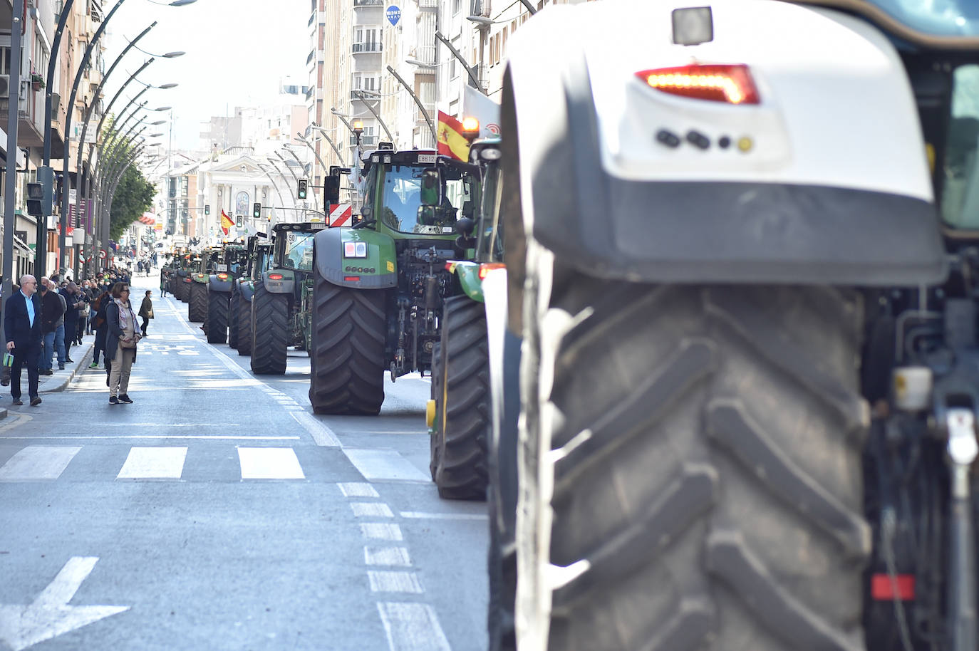 Fotos: Más de 500 tractores y camiones toman este miércoles Murcia en la manifestación del campo
