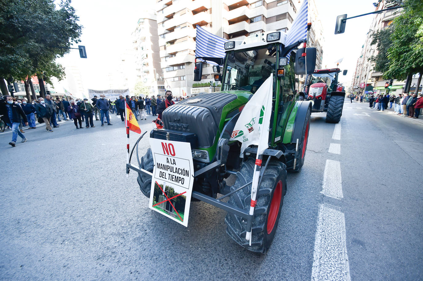 Fotos: Más de 500 tractores y camiones toman este miércoles Murcia en la manifestación del campo