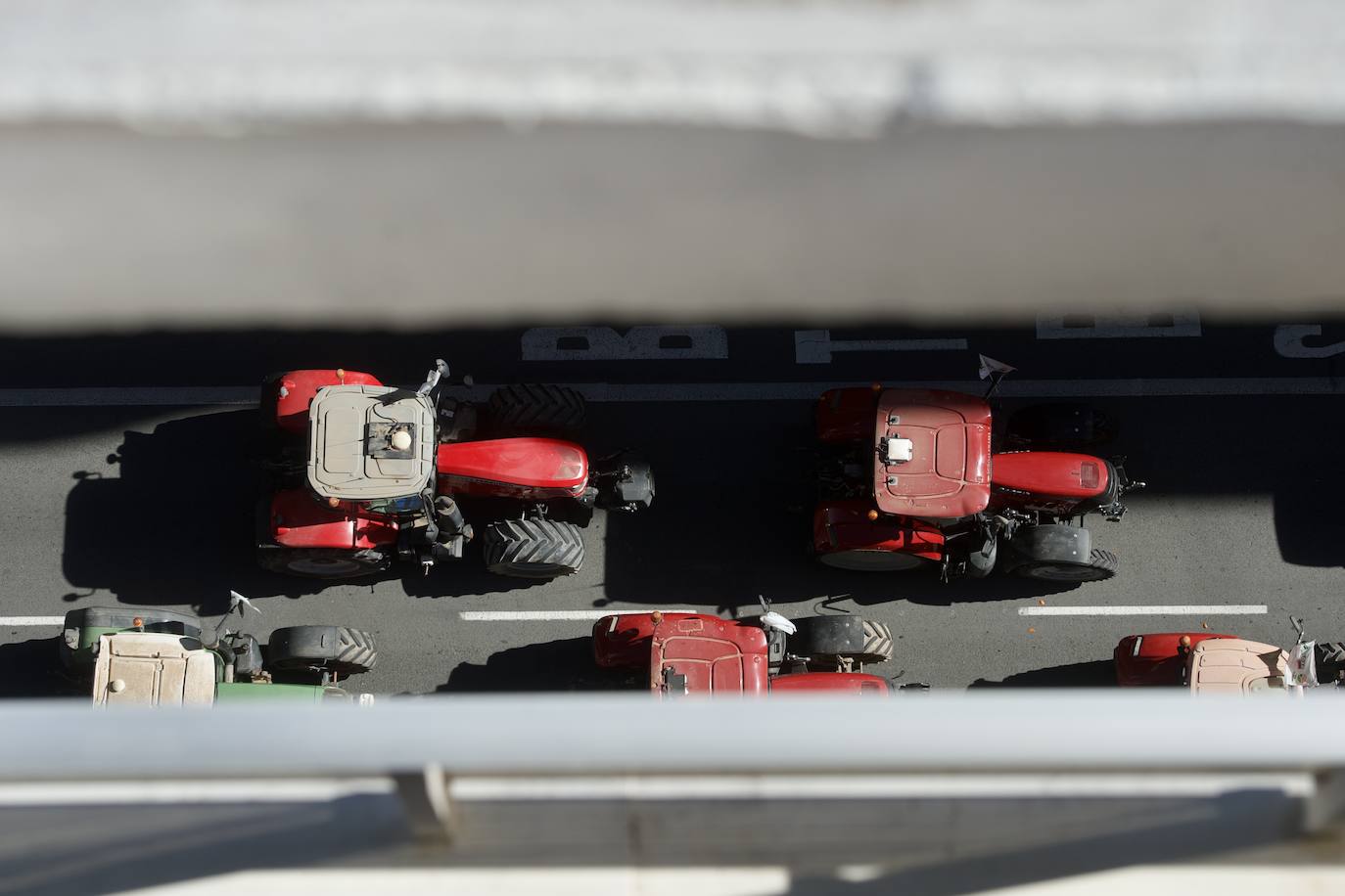 Fotos: Más de 500 tractores y camiones toman este miércoles Murcia en la manifestación del campo