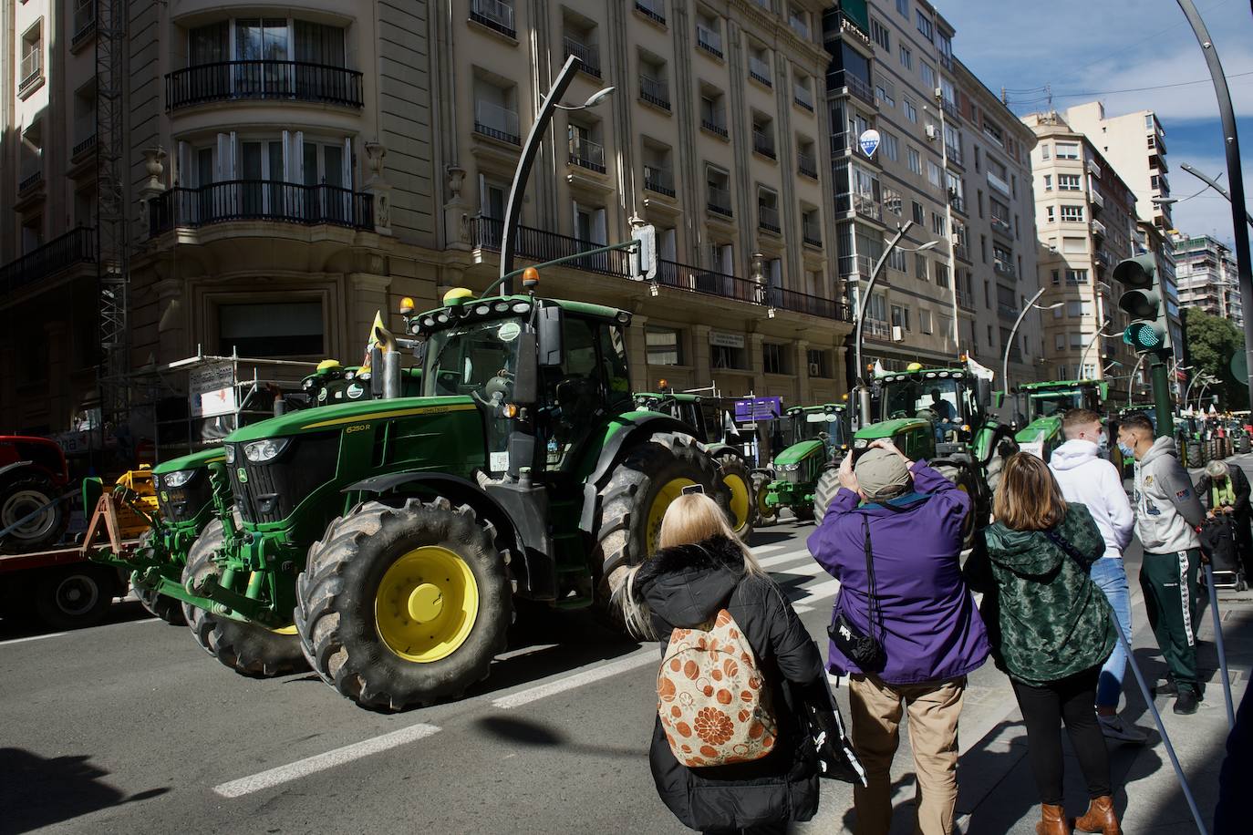 Fotos: Más de 500 tractores y camiones toman este miércoles Murcia en la manifestación del campo