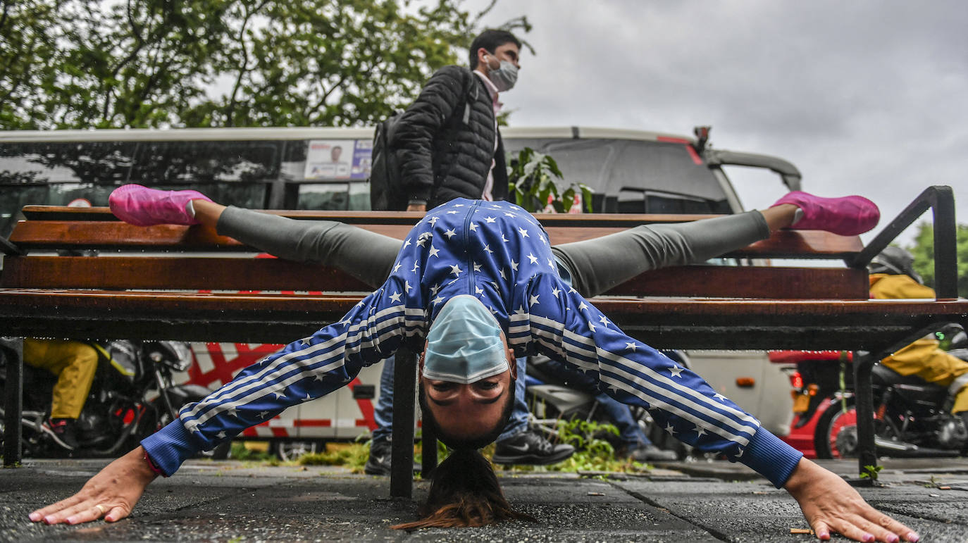 Fotos: &#039;Pole dance&#039; de calle