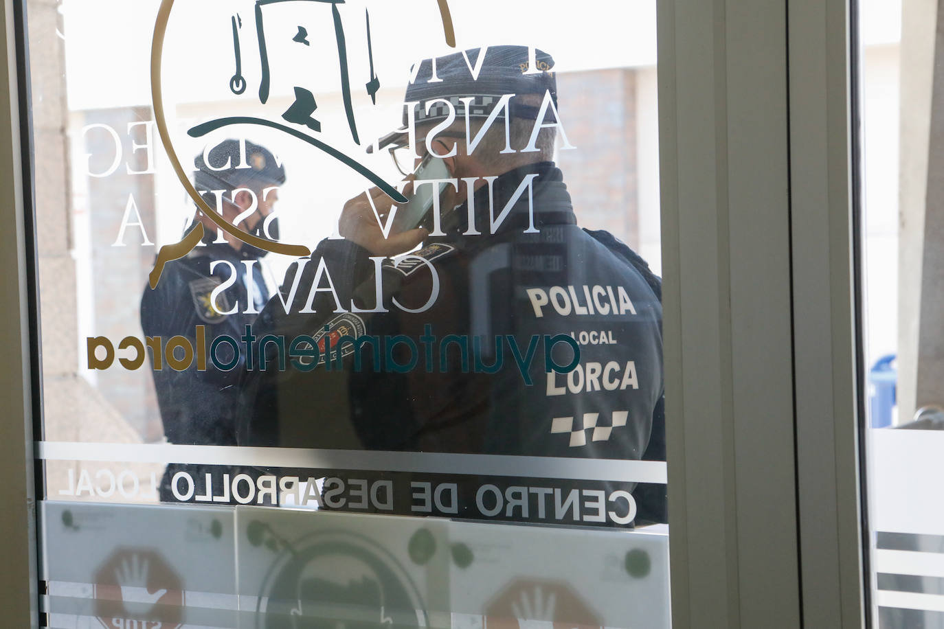 Fotos: El Pleno de Lorca aprueba la moción que afecta a la distancia de las granjas porcinas