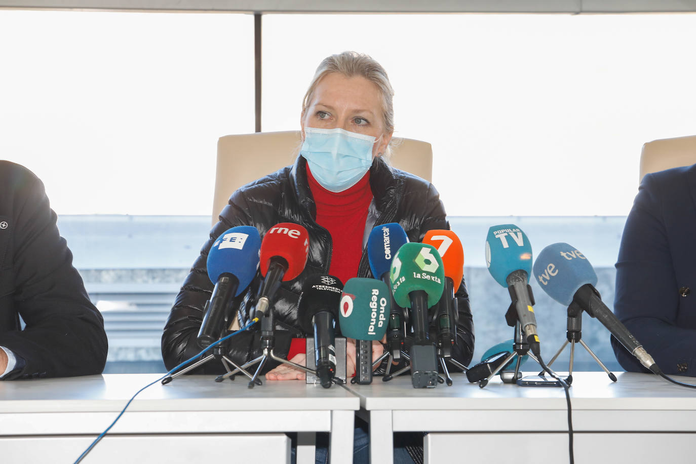 Fotos: El Pleno de Lorca aprueba la moción que afecta a la distancia de las granjas porcinas