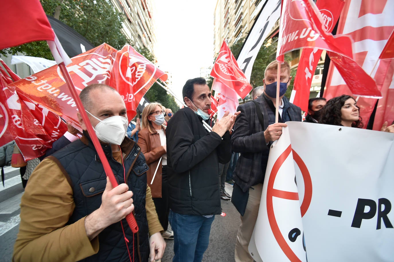 Fotos: Los trabajadores de CaixaBank se lanzan a la calle