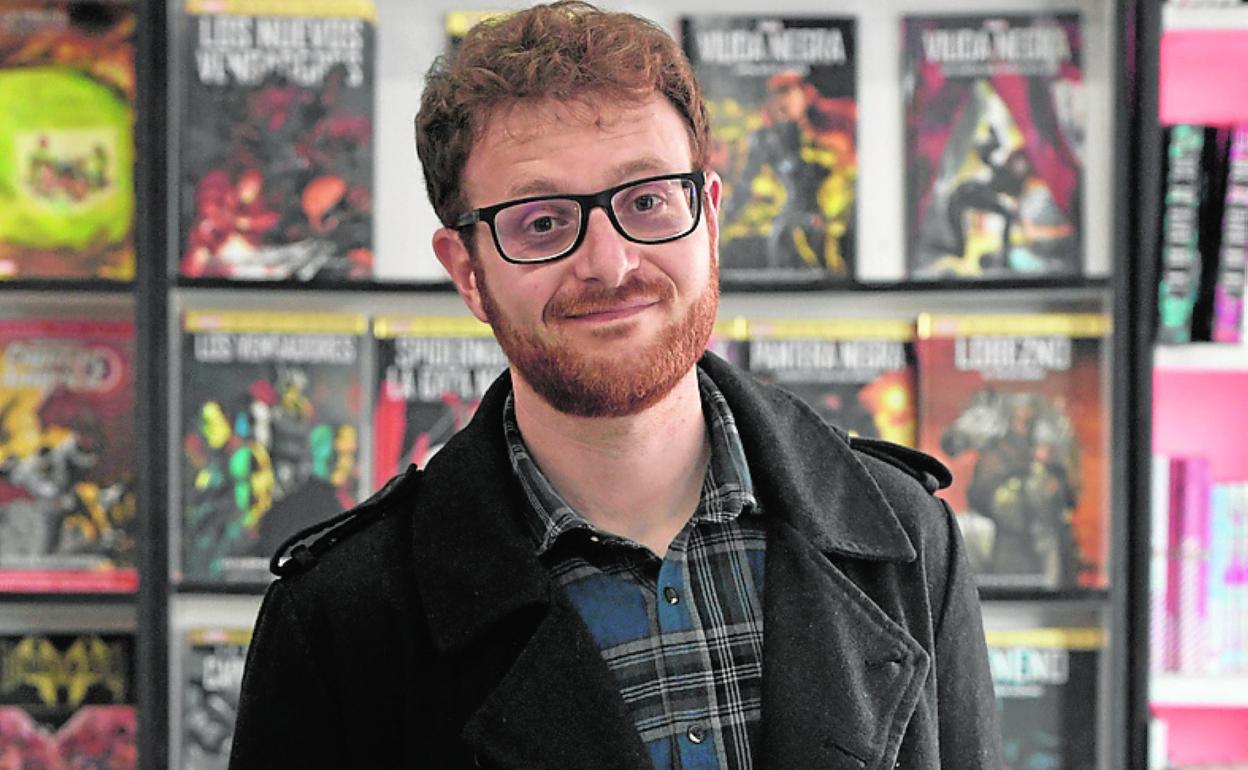 Ángel Abellán, guionista de'El rey de laspolillas'. 