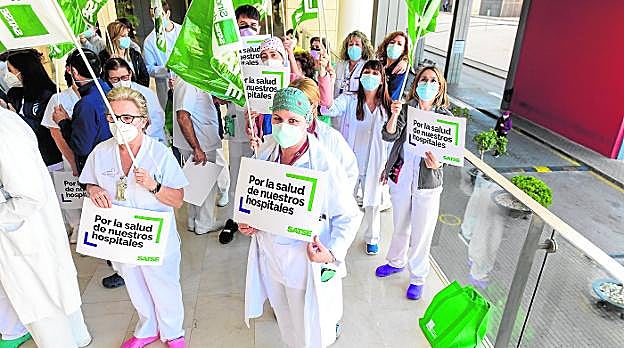 Las enfermeras denuncian la «saturación» de los hospitales